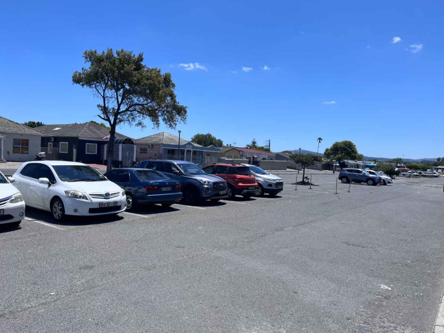 To Let commercial Property for Rent in Kuils River Western Cape